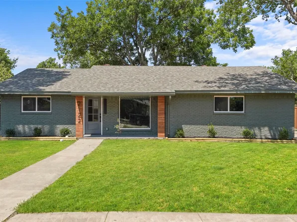 2122 Lemart Dr, Grand Prairie, TX 75051
