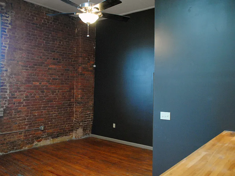829 South Railroad Avenue — Photo 18