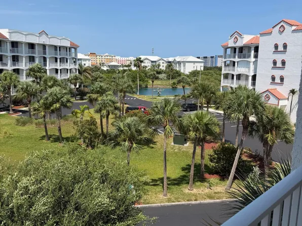 8914 Puerto Del Rio Dr Unit 403, Cape Canaveral, FL 32920