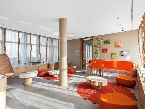 200 East 66th Street image 16 of 22