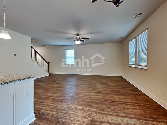 5th image of 132 Sweetgum Dr