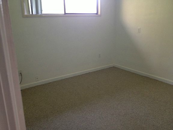 5th image of 416 Newell St