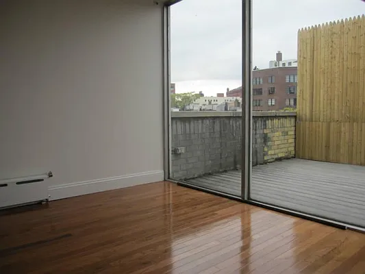 Rented by Centric New York | media 22