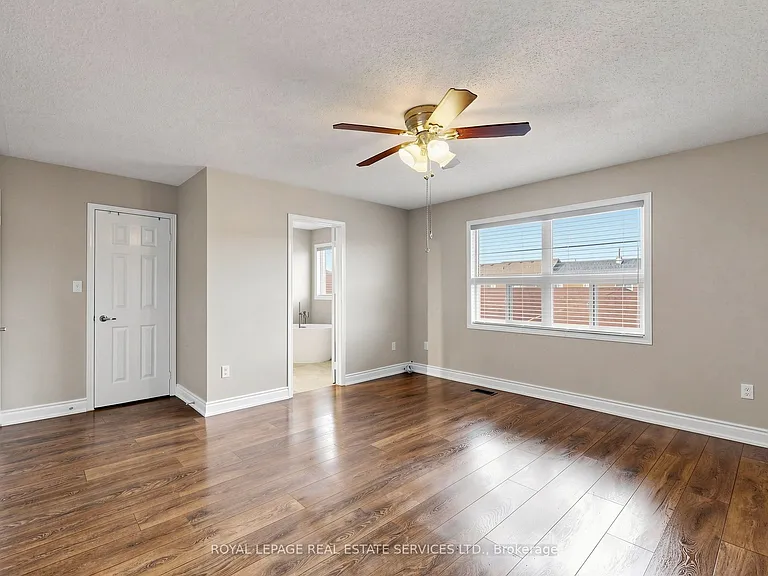 5837 Rainberry Dr — Photo 16