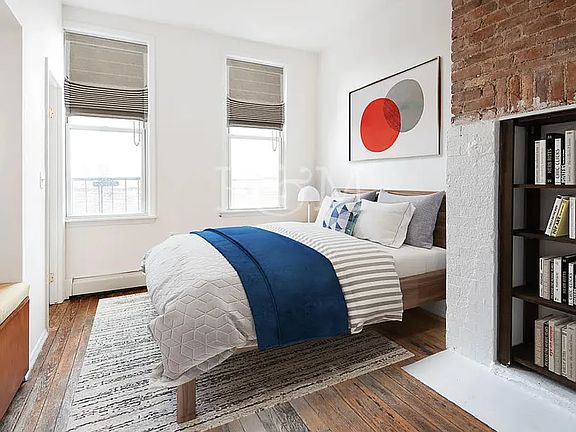 3rd image of 327 Manhattan Ave #2B