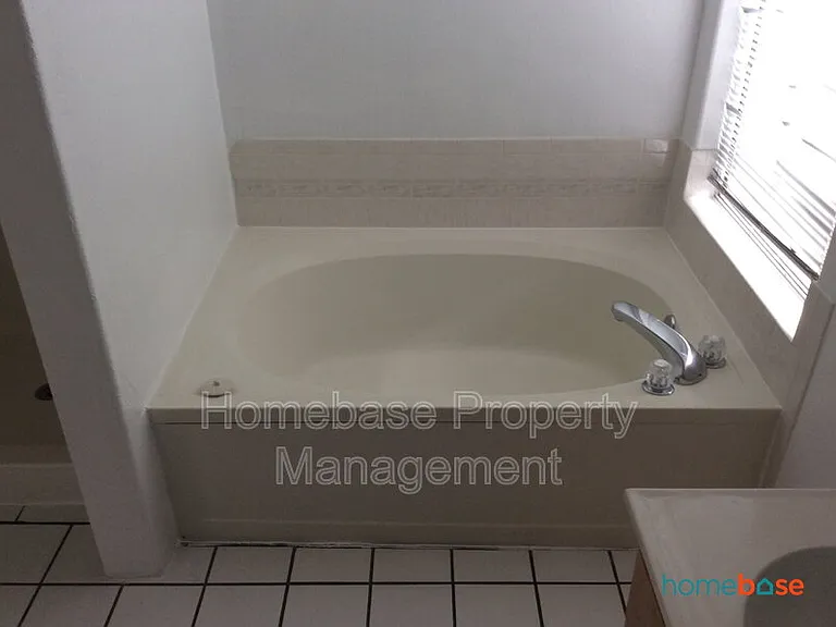 4404 Atlantic St — Photo 23