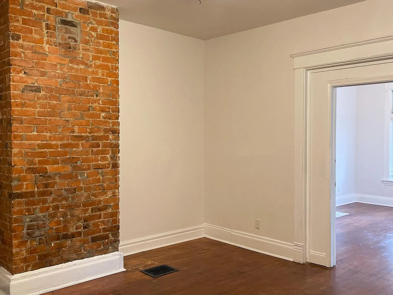 4 bed, 1772 sqft, $3,199 — Photo 3