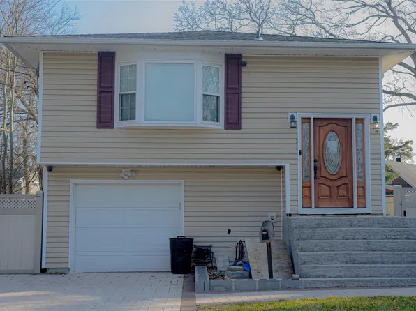 494 Nicolls Road, Deer Park, NY 11729