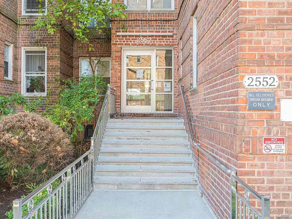 1st image of 2552 E 7 Street #1H