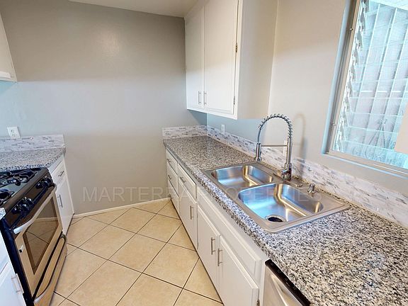 4th image of 4922 Kona Dr APT C