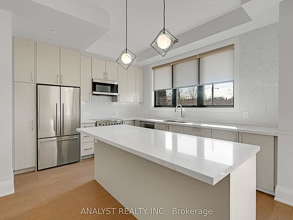 2nd image of 59 Charles St #7