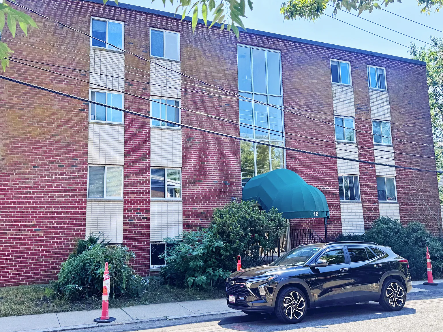 2 bed, 787 sqft, $2,800 — Photo 1