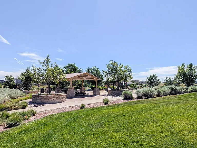 10732 Hillsboro Cir — Photo 62