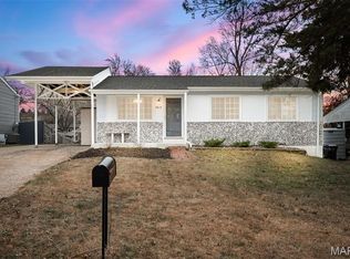 4814 Orange Blossom Ln, Hazelwood, MO 63042