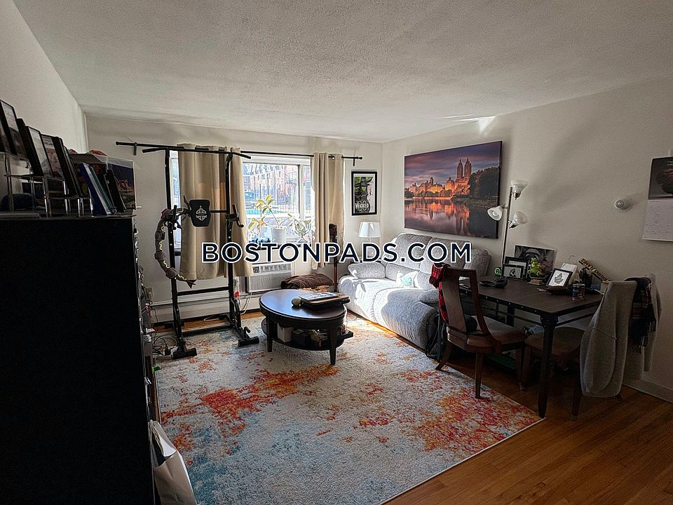 1st image of 245 Kelton St #26