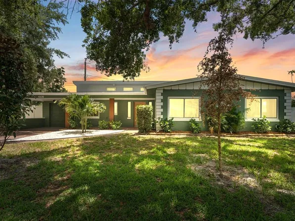 6530 Renaldo Way S, Saint Petersburg, FL 33707