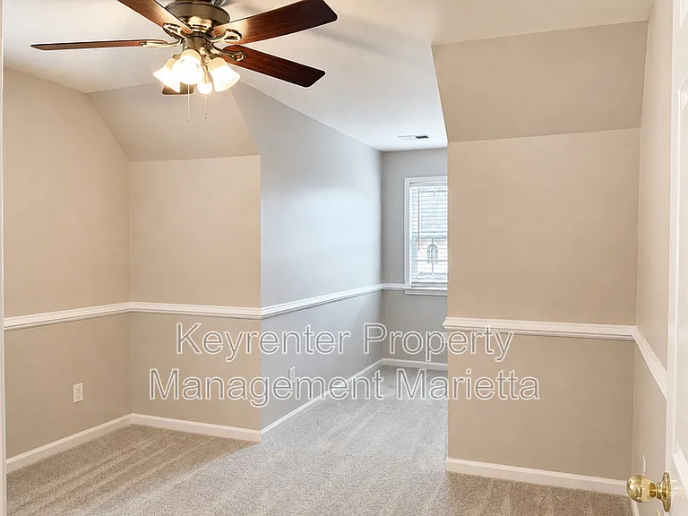 2220 Rosemoore Walk — Photo 18