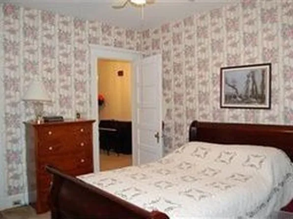 2206-8 Greenup St, Covington, KY 41014