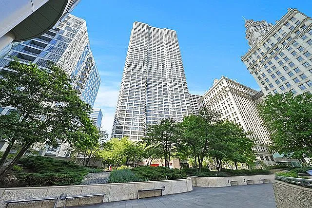 405 N Wabash Ave #502