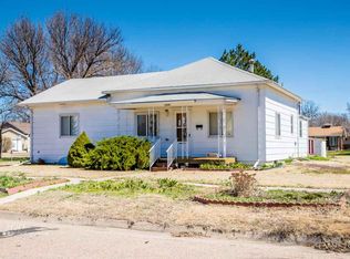 1106 8th St, Arapahoe, NE 68922