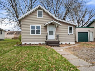 421 NW 8th Ave, Grand Rapids, MN, 55744