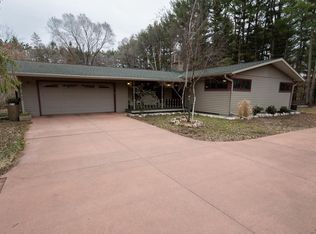 N7768 Amsterdam Prairie Rd, Holmen, WI 54636