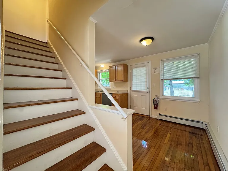 1 Savin Ct — Photo 9