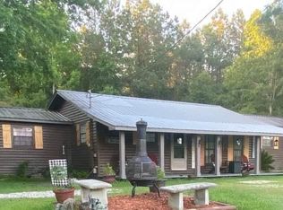 87 Elmer Lee Rd, Carriere, MS 39426