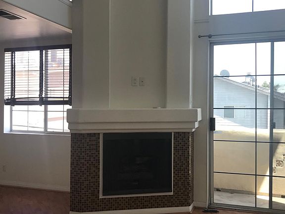 5th image of 7100 La Tijera Blvd #201