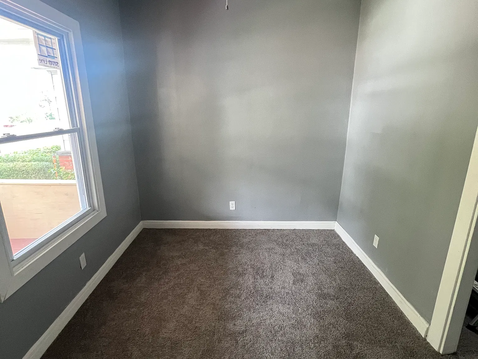 2 bed, 802 sqft, $895 — Photo 2
