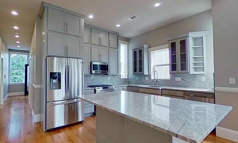 1st image of 49 Hamilton St #2