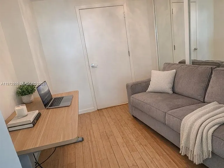 1455 Ocean Dr #1211 — Photo 12
