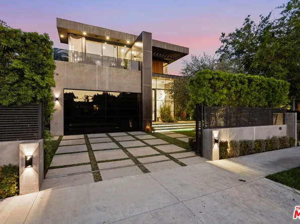 418 N Sweetzer Ave, Los Angeles, CA 90048