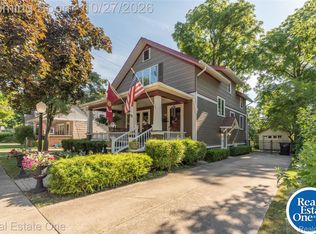 515 Jewett St, Howell, MI 48843