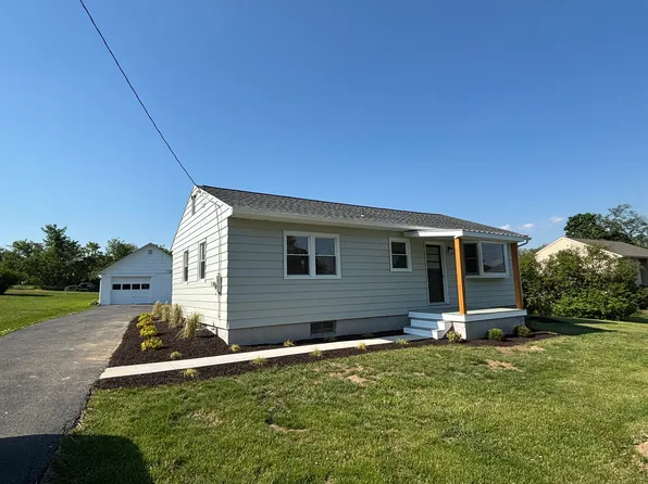 1125 Turnpike Rd, Elizabethtown, PA 17022