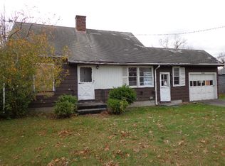 14 Amanda St, Springfield, MA 01118