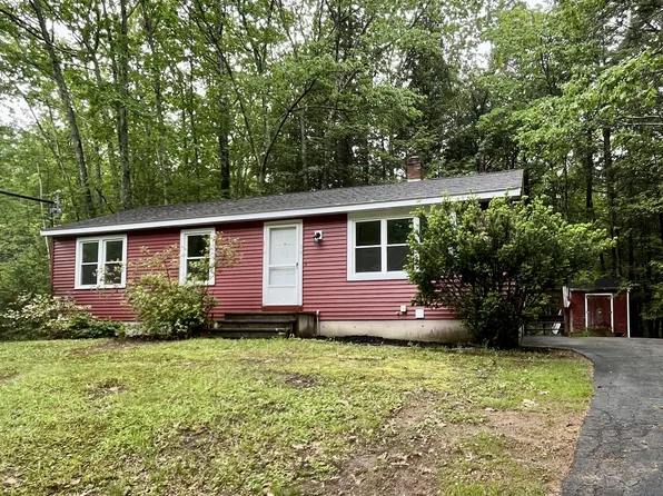 35 Running Brook Drive, Sanford, ME 04073