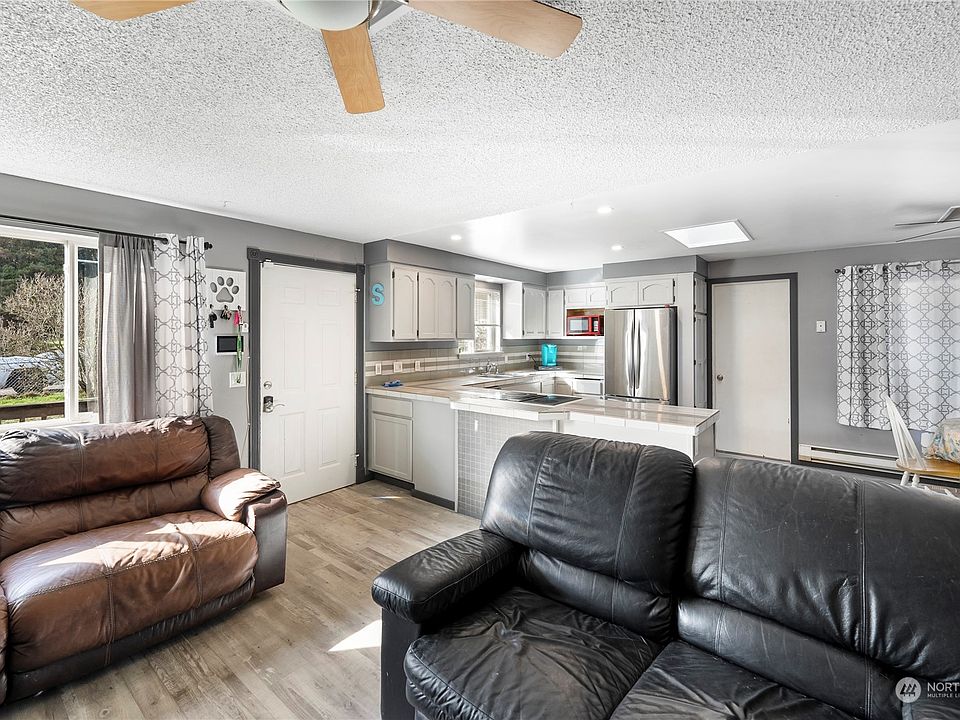 962 NW Cathlamet Drive, Oak Harbor, WA 98277 Zillow