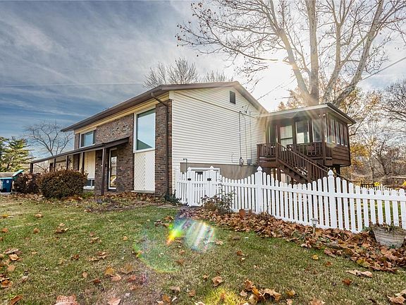 4th image of 1604 Ville Cecelia Ln