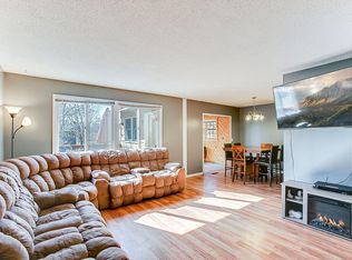 12064 Drake St NW, Coon Rapids, MN 55448