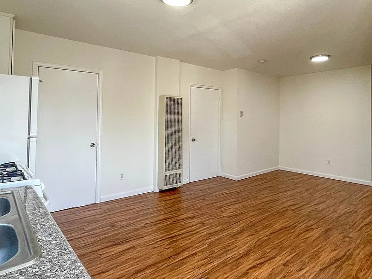 6606-6610 Brynhurst Ave #6608-C — Photo 6