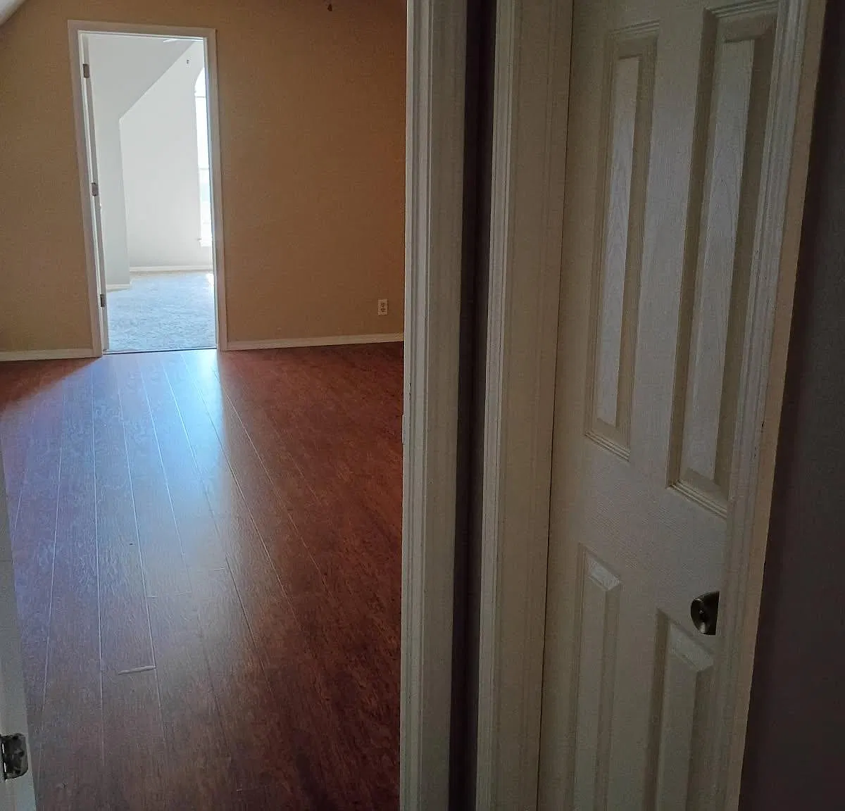 3 bed, 1472 sqft, $700 — Photo 4