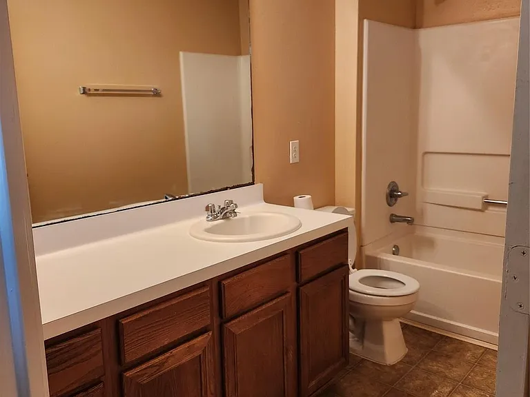 7346 Cypress Prairie Dr — Photo 20