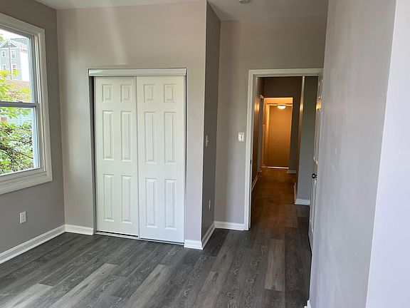 4th image of 1109 Hermes Ave