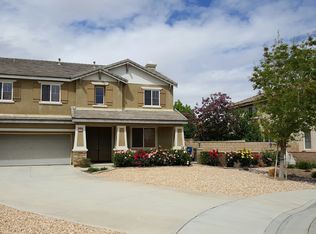 1887 Hideaway Pl, Palmdale, CA 93551