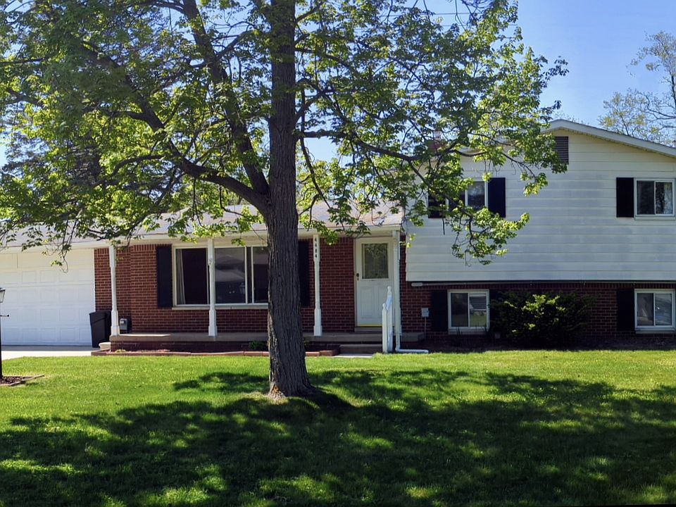 1st image of 4484 Fairwood Dr
