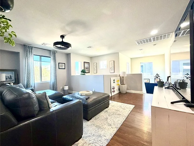 7170 Steubling Glen St — Photo 21