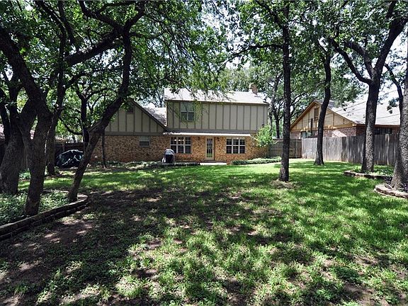 3rd image of 7612 Hightower Dr