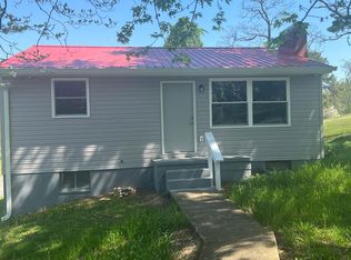 1604 Elm St, Bristol, VA 24201