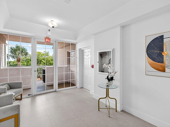 3rd image of 17031 Boca Club Boulevard #104A